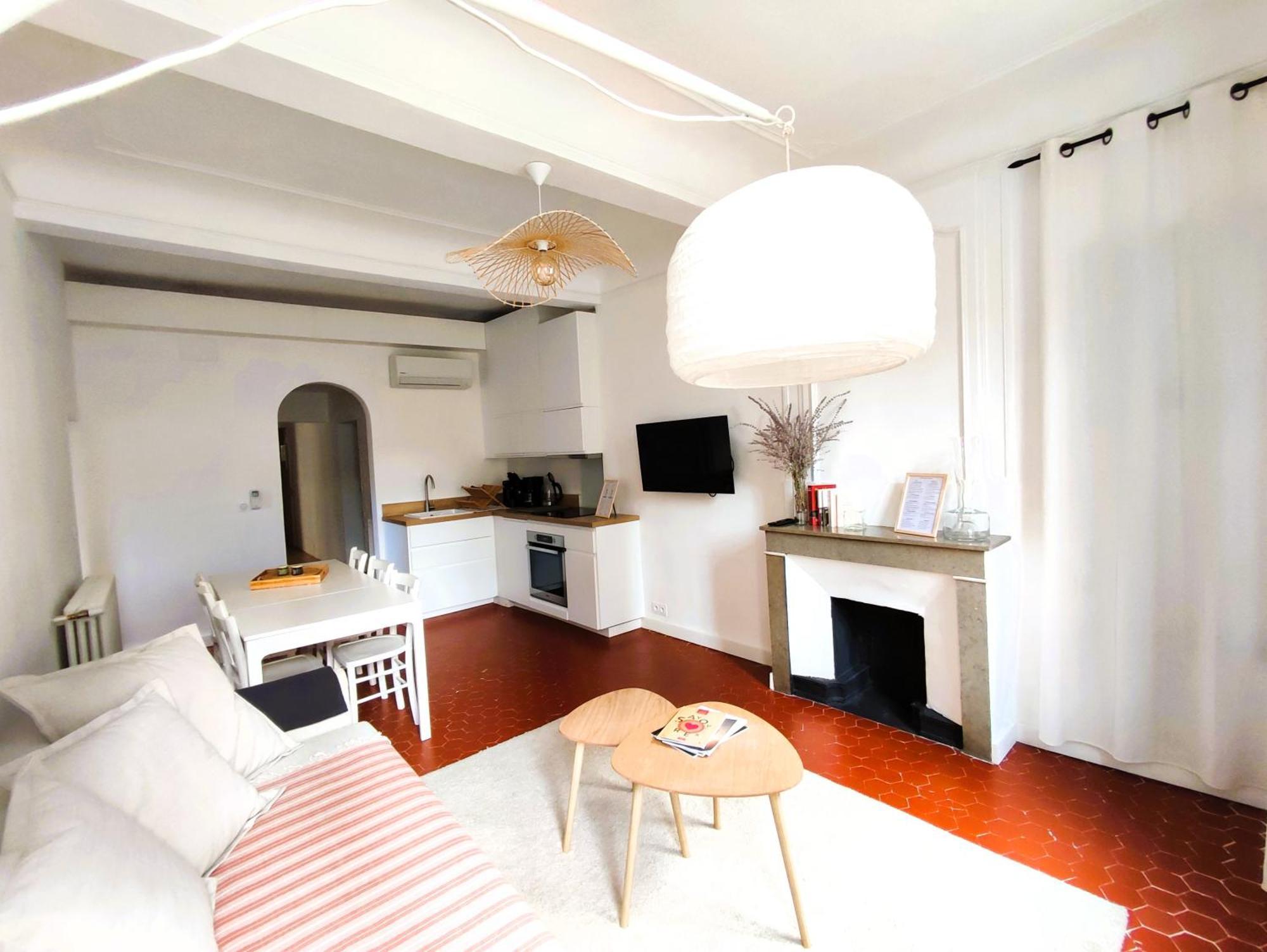 Appartement Climatise Parking Gratuit Surveille Avignon Exterior foto