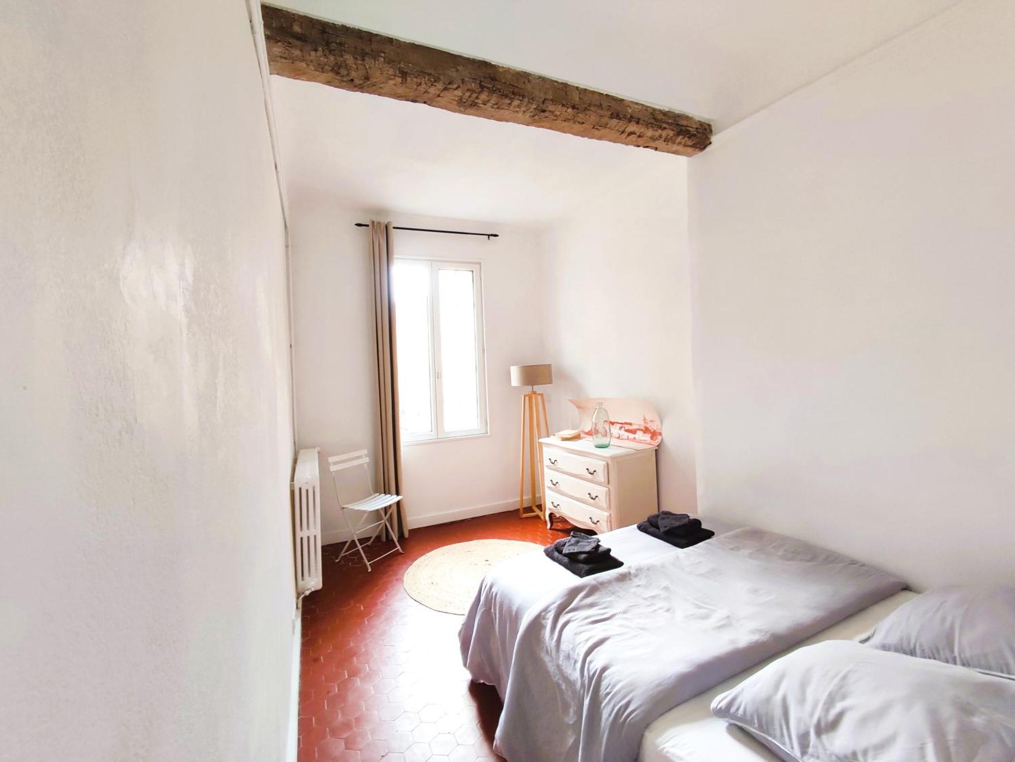 Appartement Climatise Parking Gratuit Surveille Avignon Exterior foto